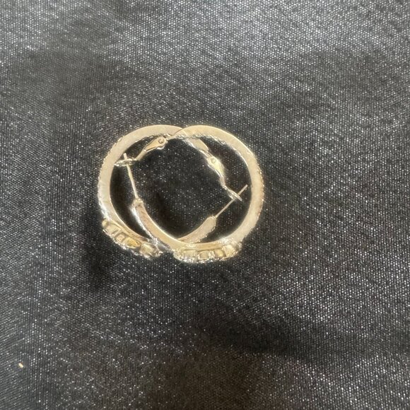 Silver Onyx Cross earings - Picture 2 of 5